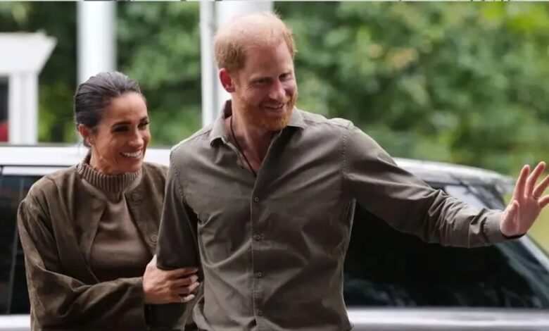Meghan Markle And Prince Harry Appear On Edge During Crowded Museum Arrival