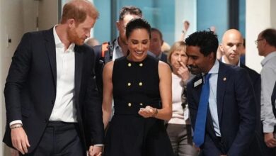 Prince Harry And Meghan Markle’s Quiet Sydney Kiss Almost Goes Unnoticed