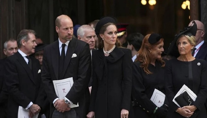 Kate Middleton Reportedly Makes Clever Palace Move To Prevent Explosive Royal Fallout