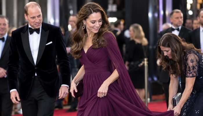 Princess Kate’s Graceful Reaction Caught on Camera After Awkward Gown Mishap
