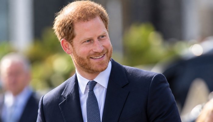 Prince Harry Warned Over Queen Elizabeth’s Former Aide as Tiara Gate Row Resurfaces